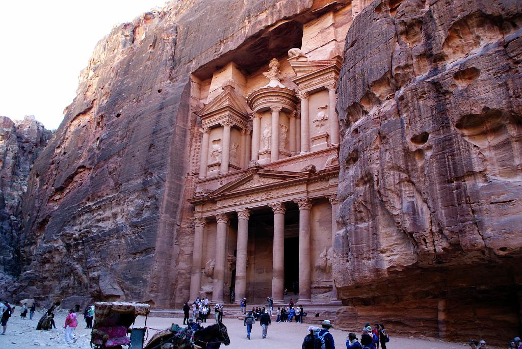 69 Petra - il tesoro.JPG